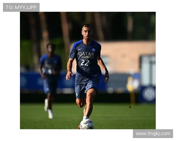 国米官方宣布姆希塔良左大腿半腱肌受伤预计缺阵一个月